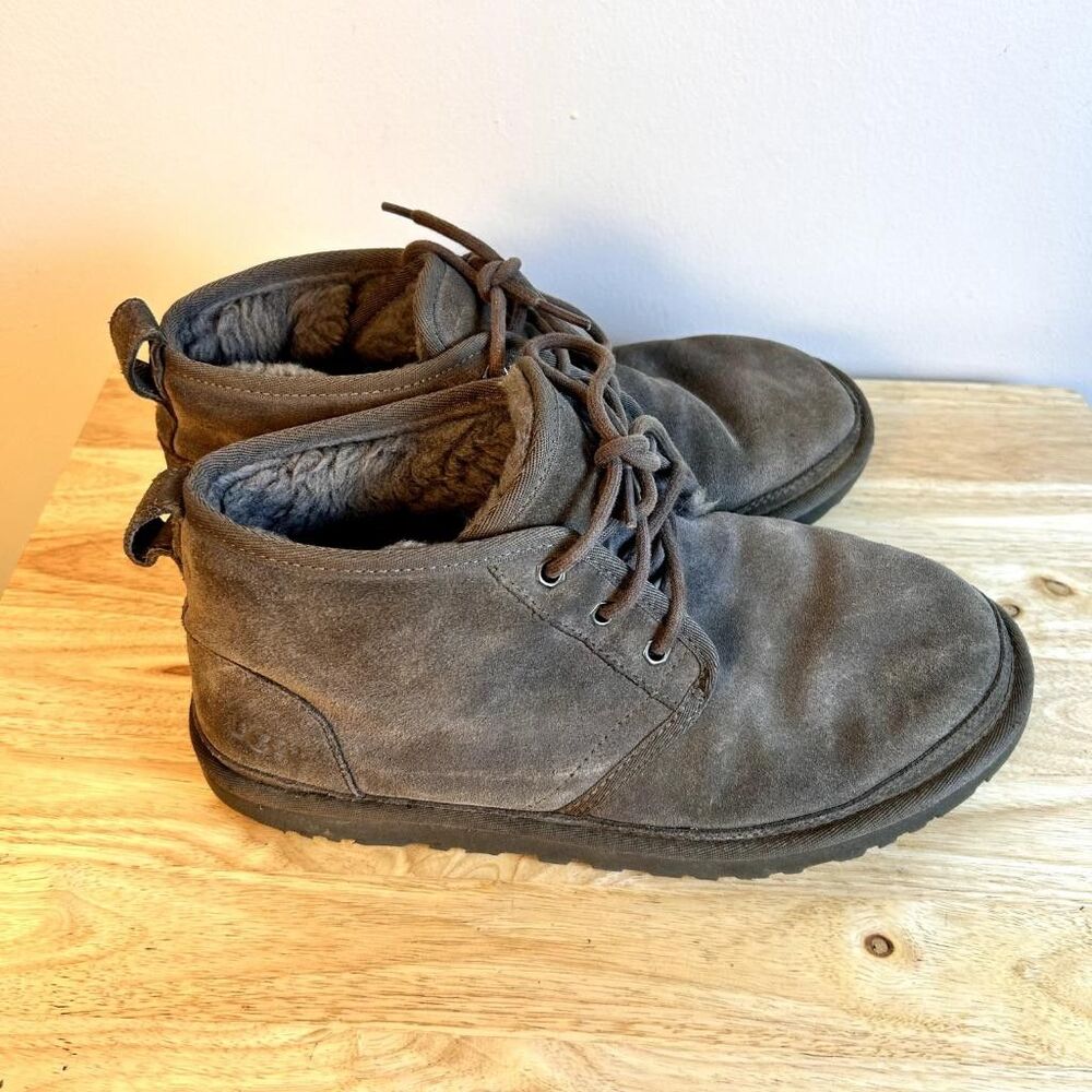 UGG Neumel Mens Boots Charcoal Grey Suede Shearling Lined Chukka Boot
